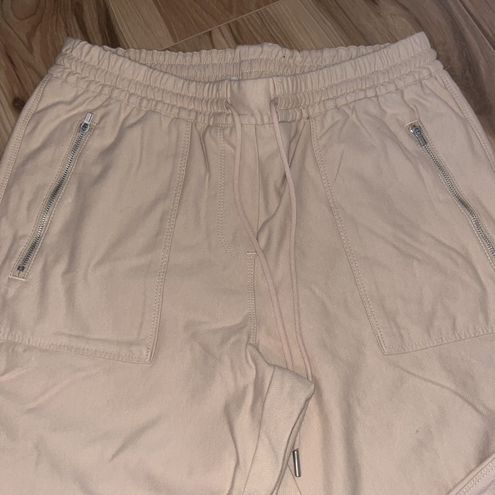 Drawstring Jogger - Picture 2 of 4